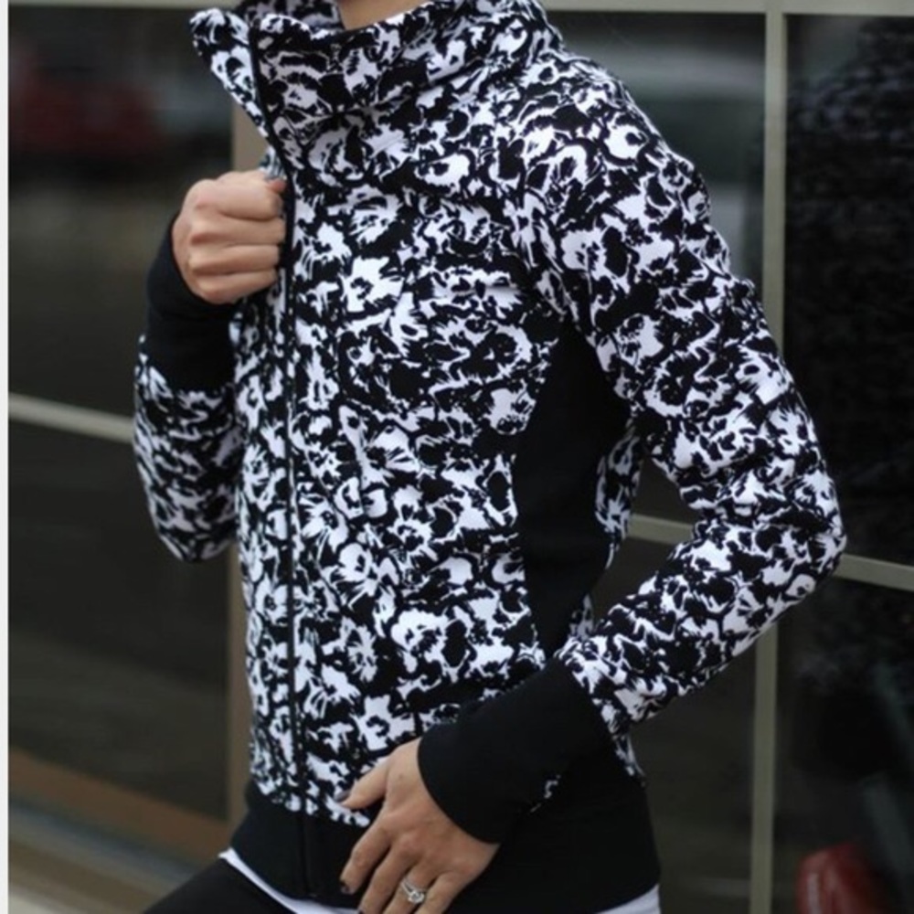 Lululemon Cozy Cuddle Up Jacket